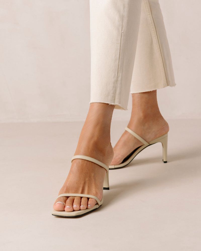 Beige Alohas Cannes Leather Women's Sandals | CKBUO1073