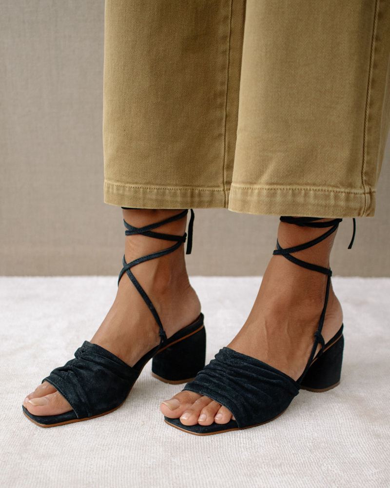 Black Alohas Kahlo Women's Heels | MRJWK2560