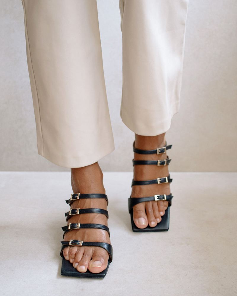 Black Alohas Prickly Women's Sandals | DUYAM4581