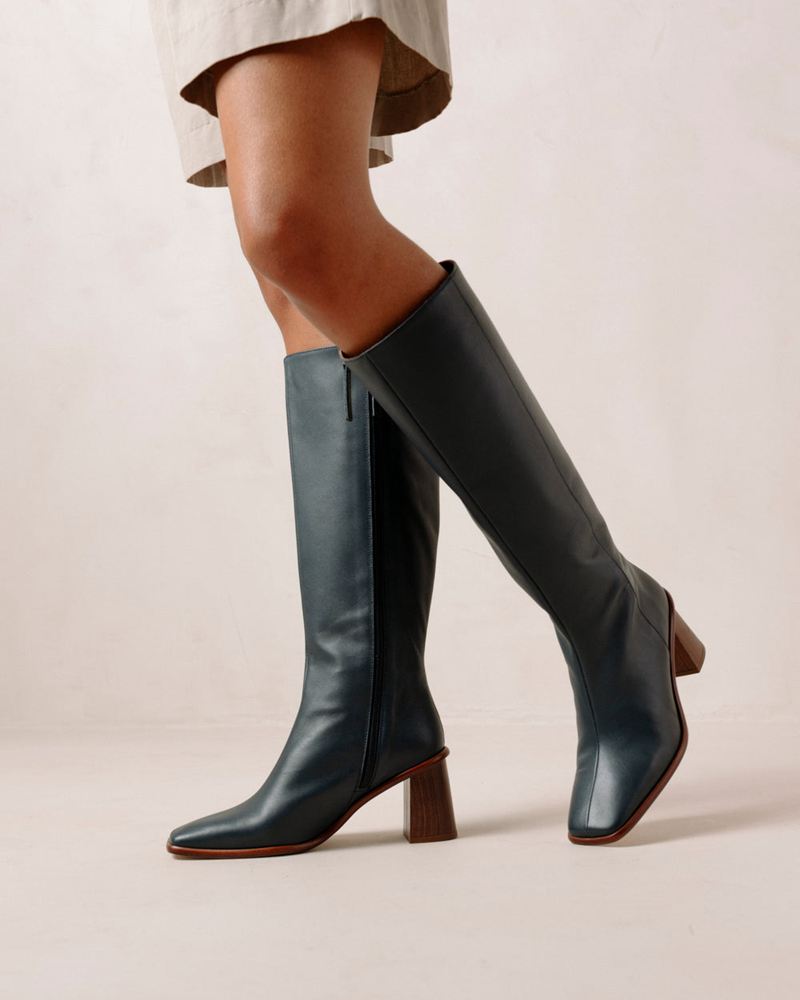 Blue Alohas East Leather Women's Knee-High Boots | PLADR6409