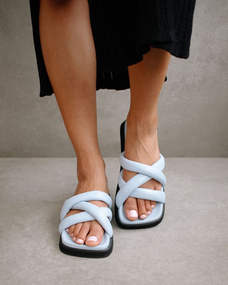 Blue Alohas Slip On Cross Women's Sandals | ZYRVQ8607