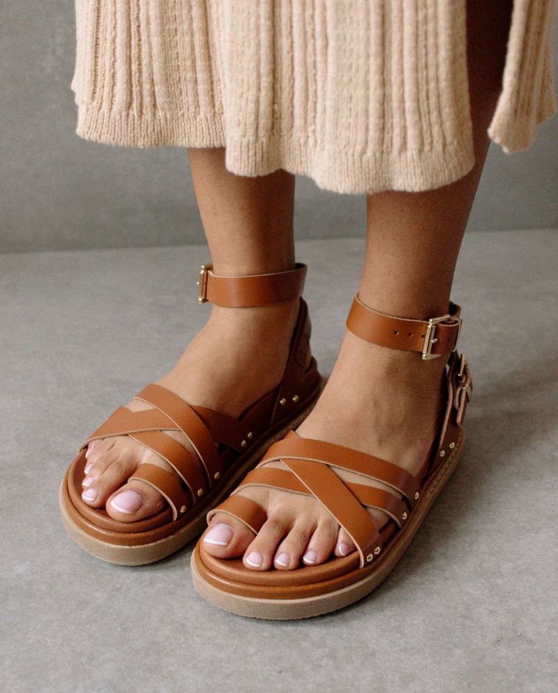 Brown Alohas Buckle Up Leather Women's Sandals | YXJVM0276