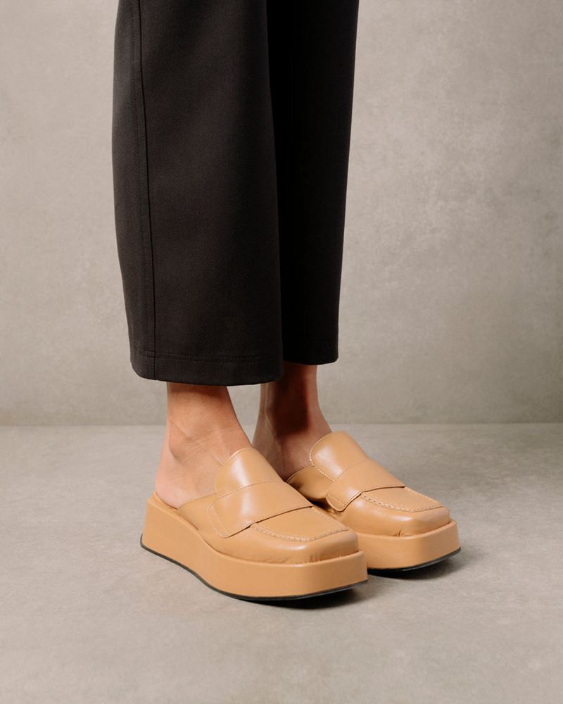 Brown Alohas Tempera Vegan Leather Women's Mules | KLMCJ2460