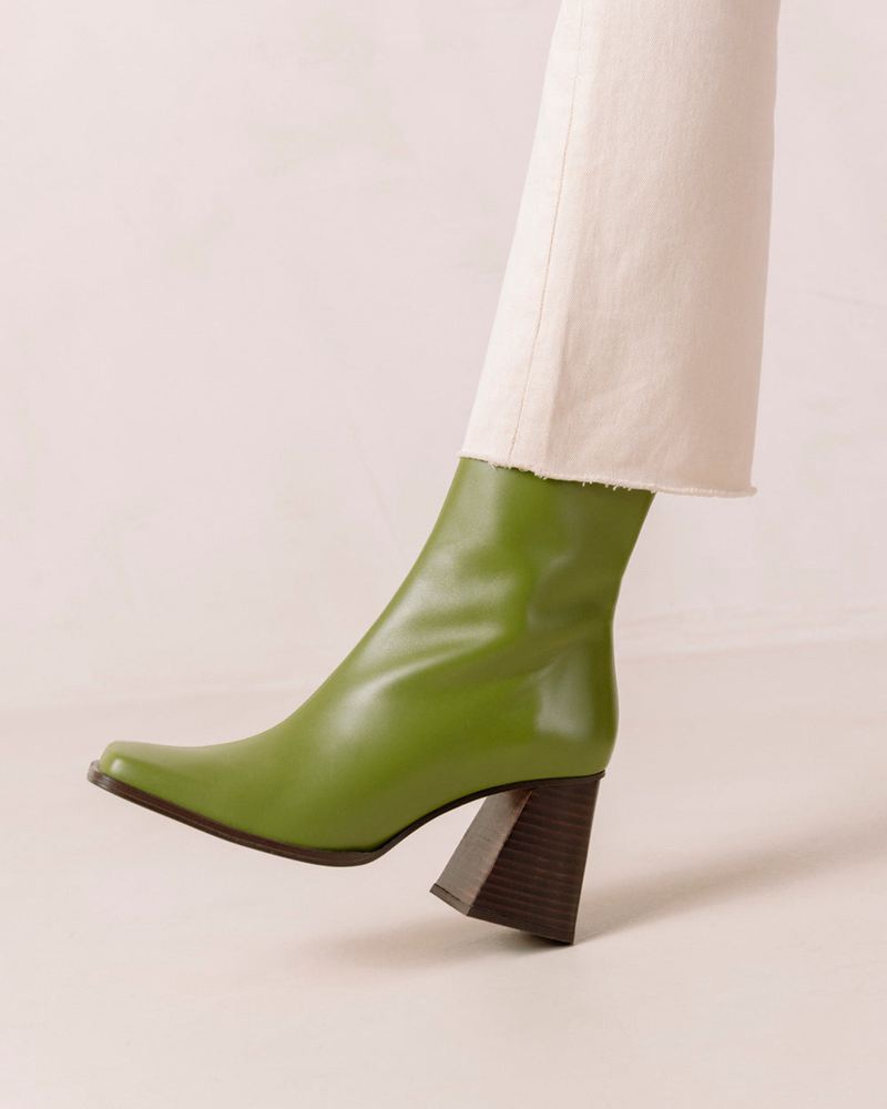 Green Alohas South Leather Women's Ankle Boots | IXACQ7340