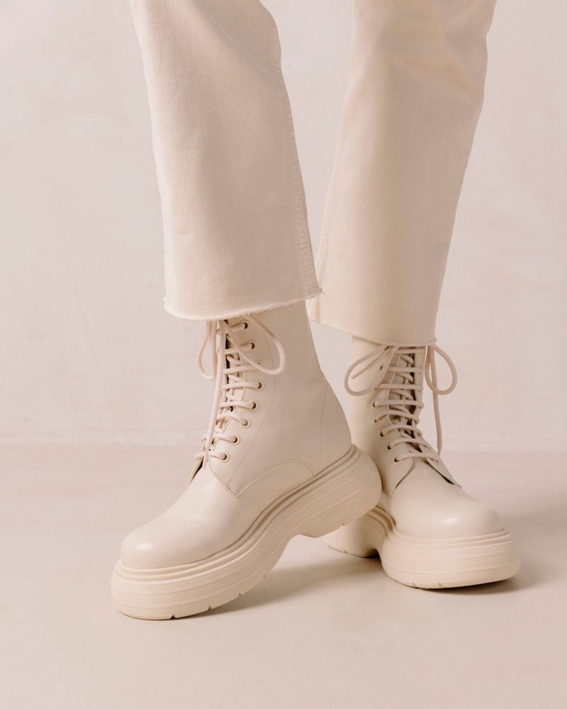 White Alohas Gouache Vegan Leather Women's Combat Boots | JMFWC0168