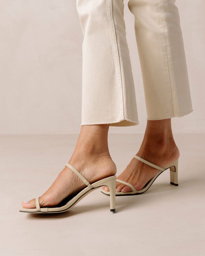 Beige Alohas Cannes Leather Women's Sandals | CKBUO1073