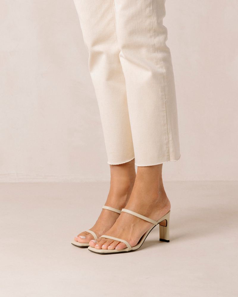 Beige Alohas Cannes Leather Women's Sandals | CKBUO1073