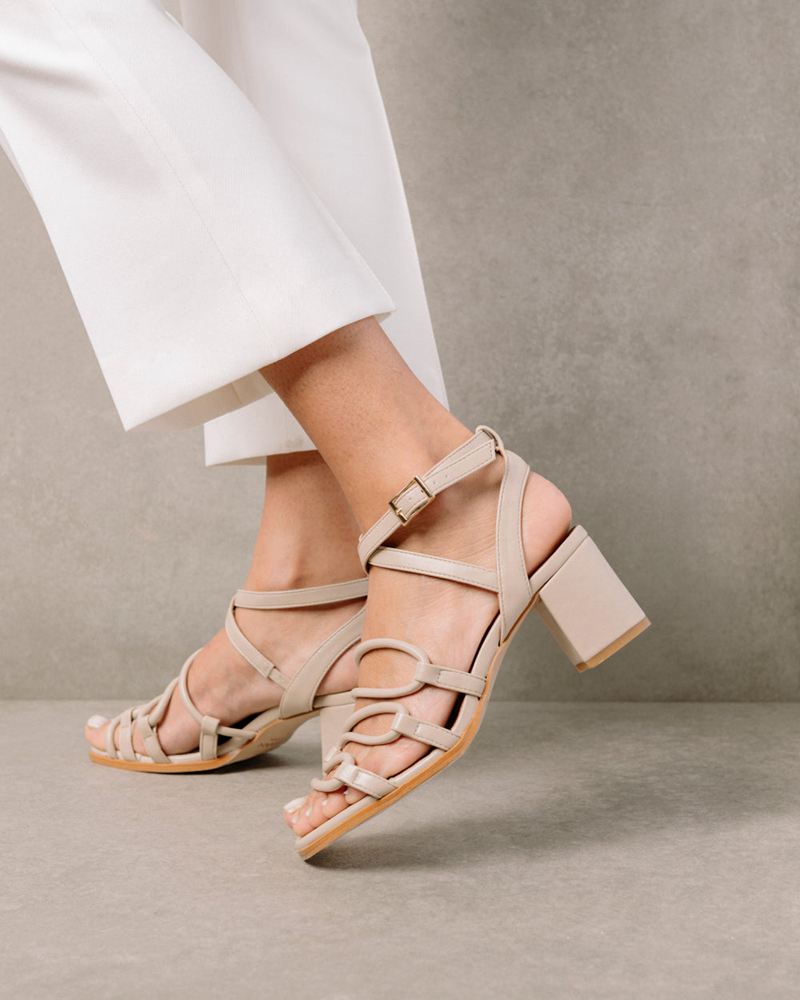 Beige Alohas Mick Vegan Leather Women's Sandals | LYWNV4097