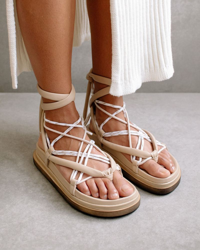 Beige/White Alohas Jungle Leather Women's Sandals | YBGKP1609