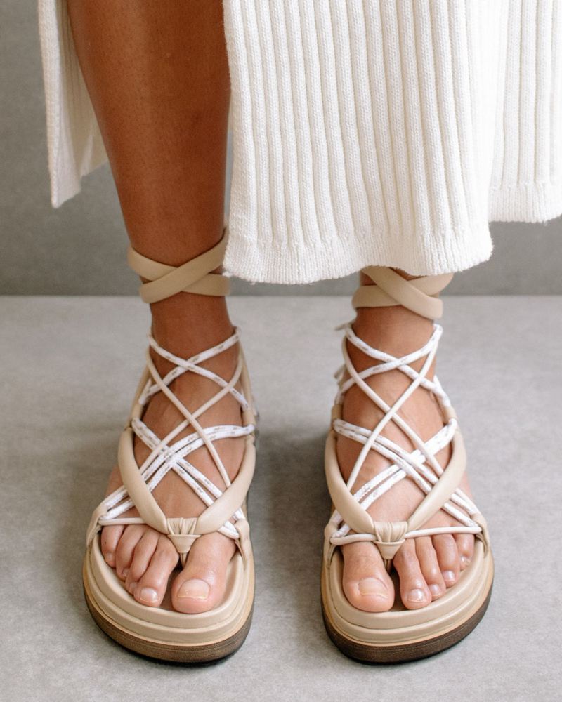 Beige/White Alohas Jungle Leather Women's Sandals | YBGKP1609