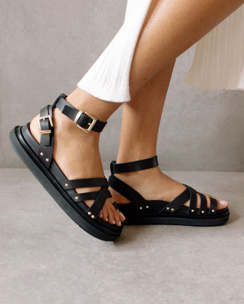 Black Alohas Buckle Up Leather Women's Sandals | GKJTX2601