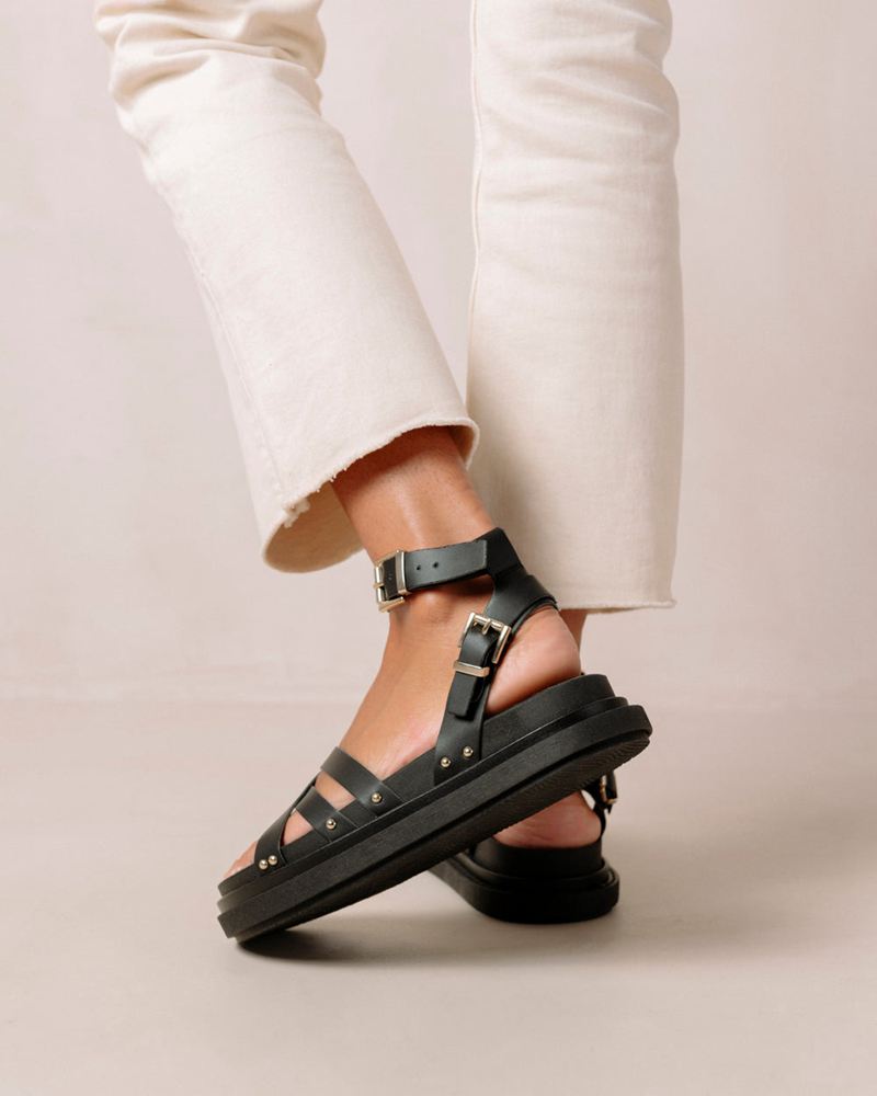 Black Alohas Buckle Up Vegan Leather Women's Sandals | QDHXR7038