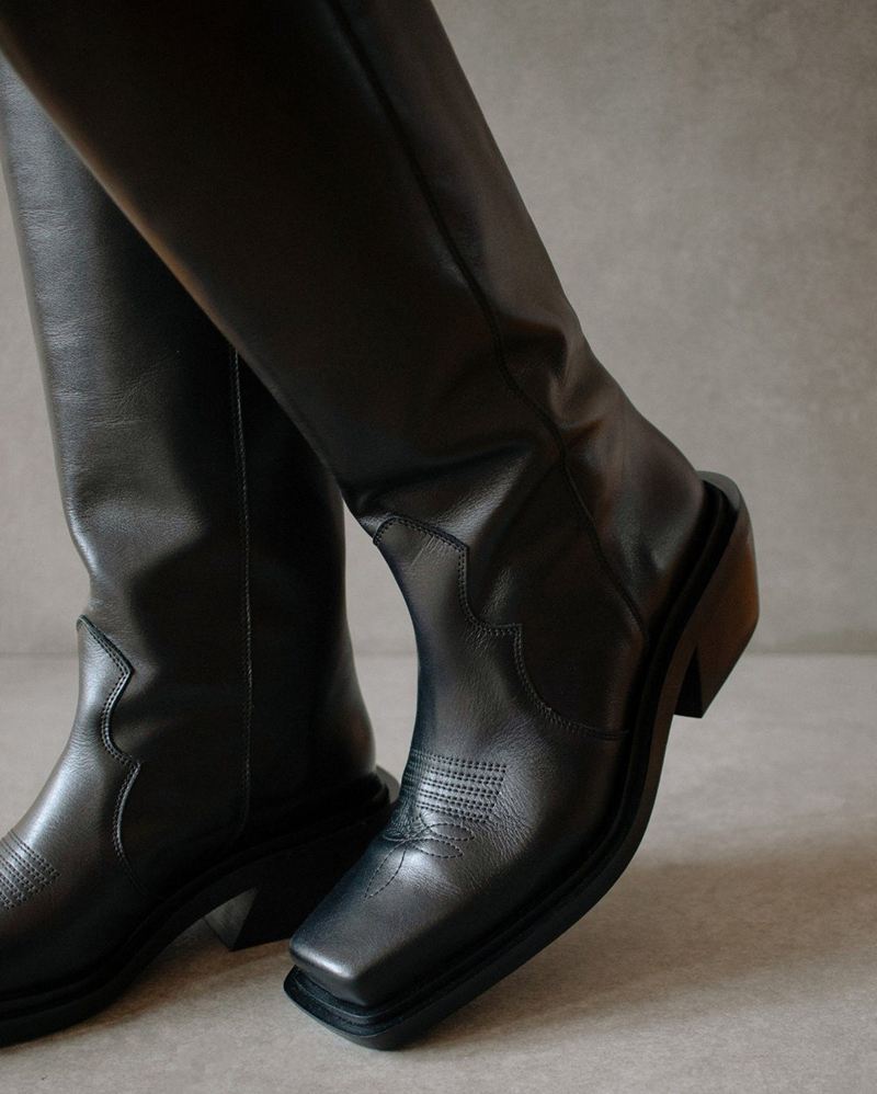 Black Alohas Cattle Leather Women's Knee-High Boots | JQHOT5270