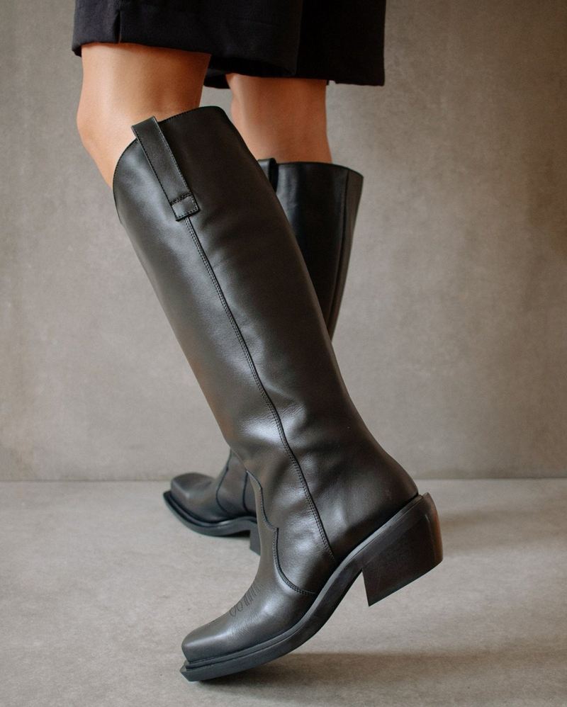 Black Alohas Cattle Leather Women\'s Knee-High Boots | JQHOT5270