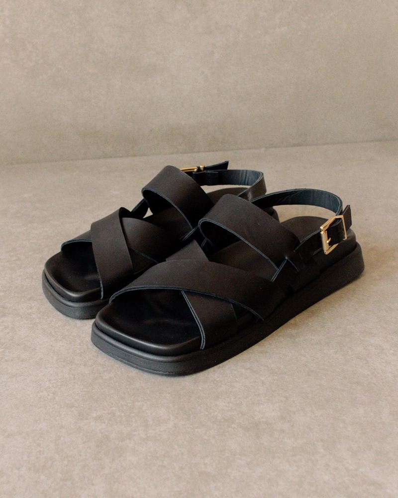 Black Alohas Flame Leather Women's Sandals | OVCWI9568