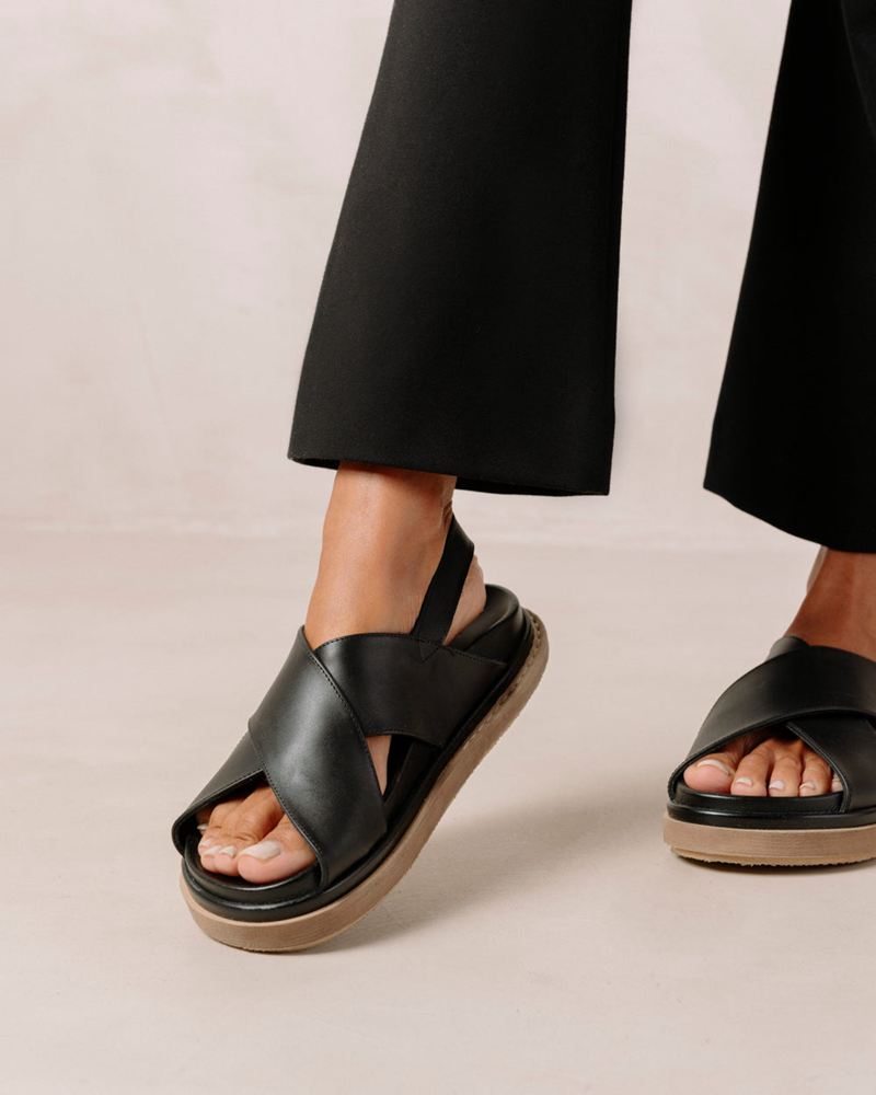 Black Alohas Marshmallow Leather Women's Sandals | FSKYG9150