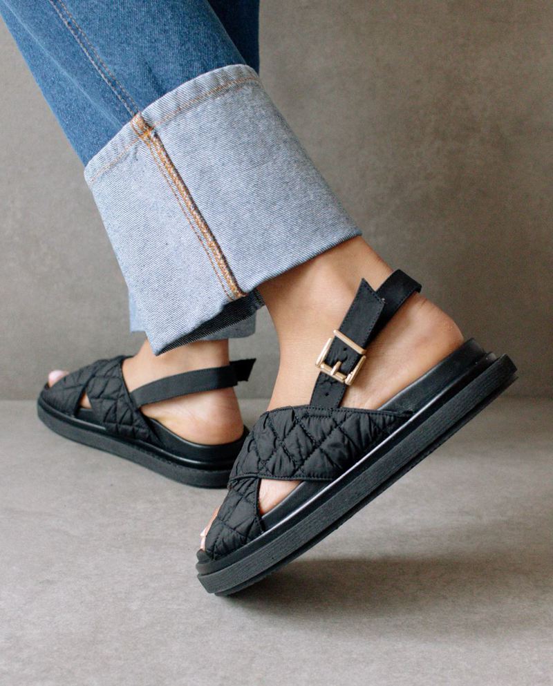 Black Alohas Marshmallow Women's Sandals | UBNSD6791