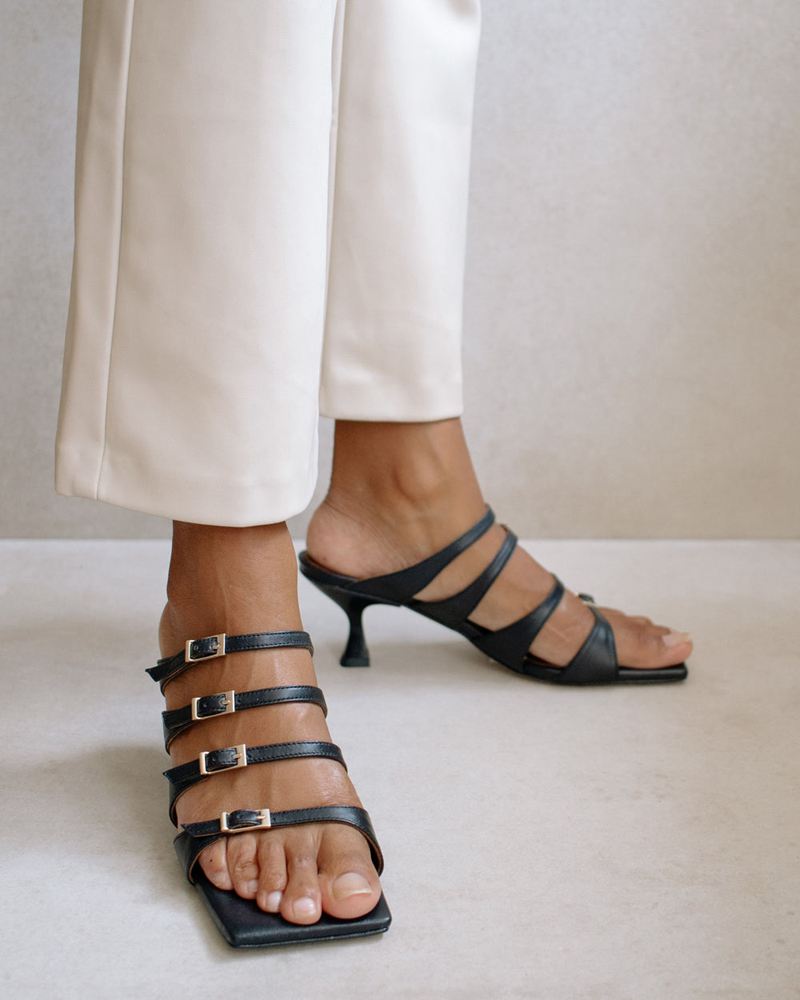 Black Alohas Prickly Women's Sandals | DUYAM4581