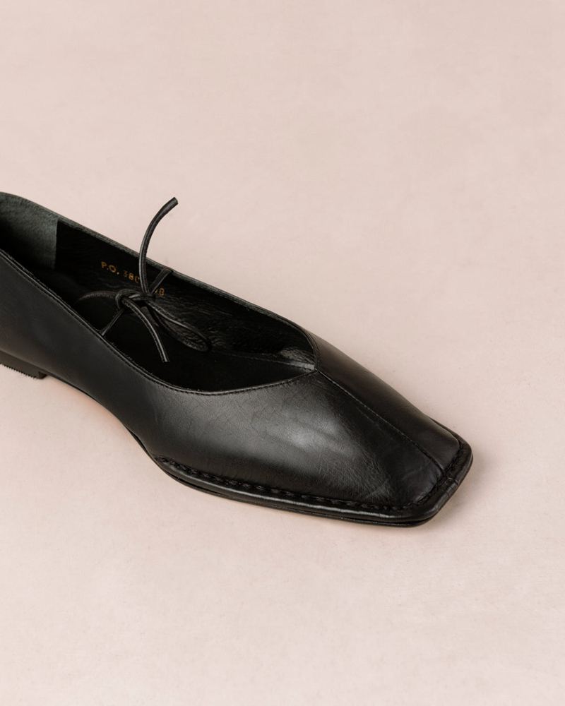 Black Alohas Sway Leather Women's Ballet Flats | XVBLJ1679