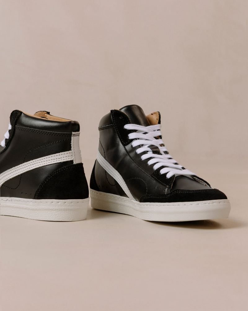 Black Alohas Tb.73 Leather Women's Sneakers | KYLRZ9638