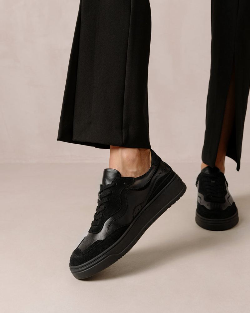 Black Alohas Tb.87 Leather Women's Sneakers | ZJUBL2159