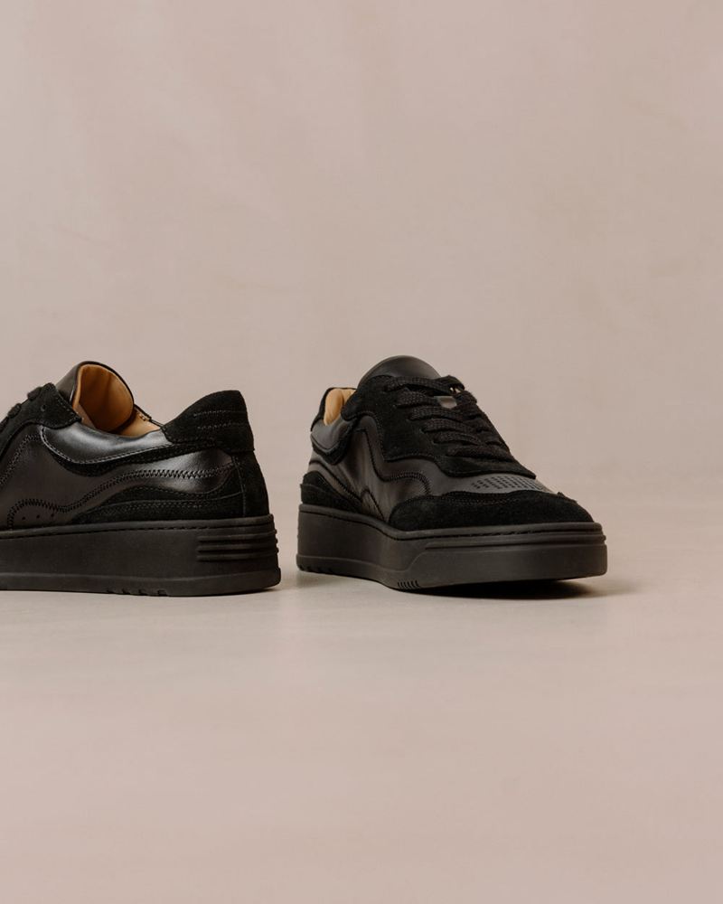 Black Alohas Tb.87 Leather Women's Sneakers | ZJUBL2159