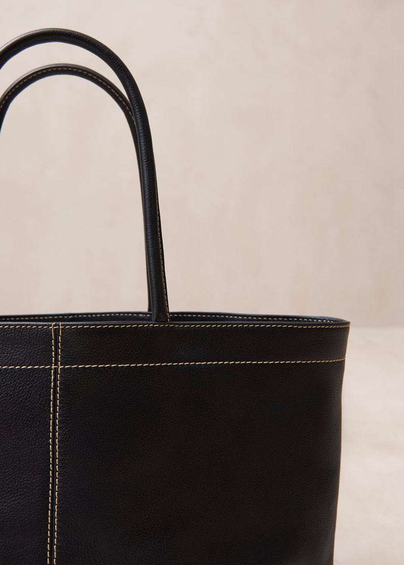 Black Alohas The F Leather Women's Bags | QCDIT1365