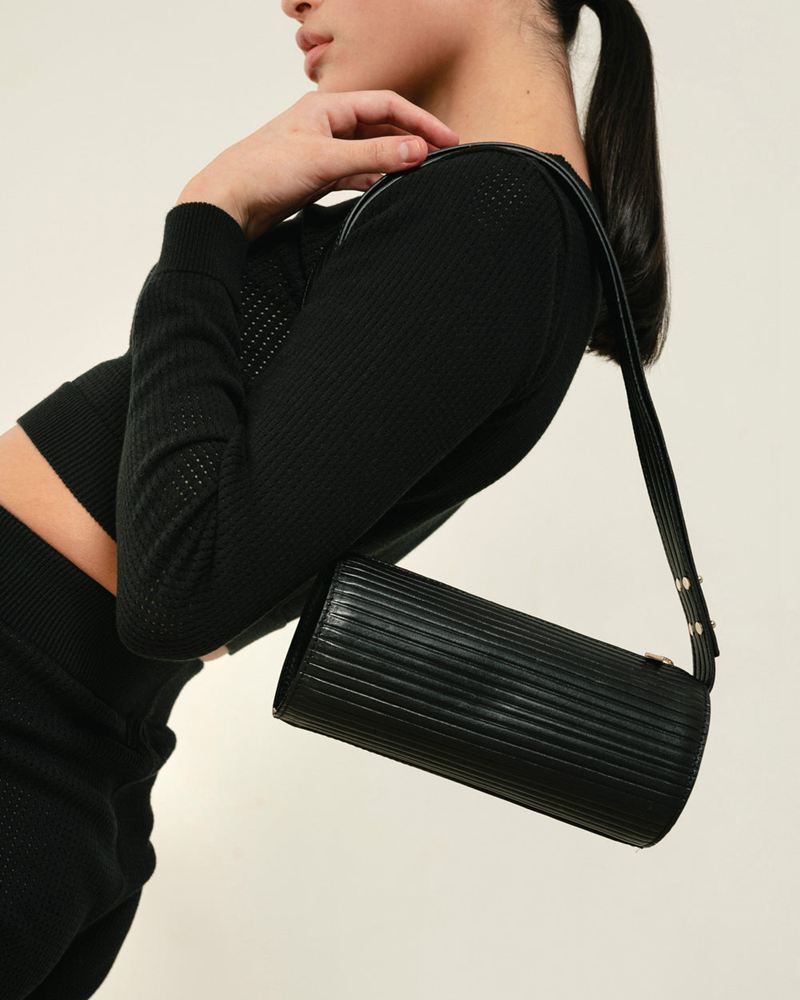 Black Alohas The I Pleated Leather Women's Bags | NIEMV2504