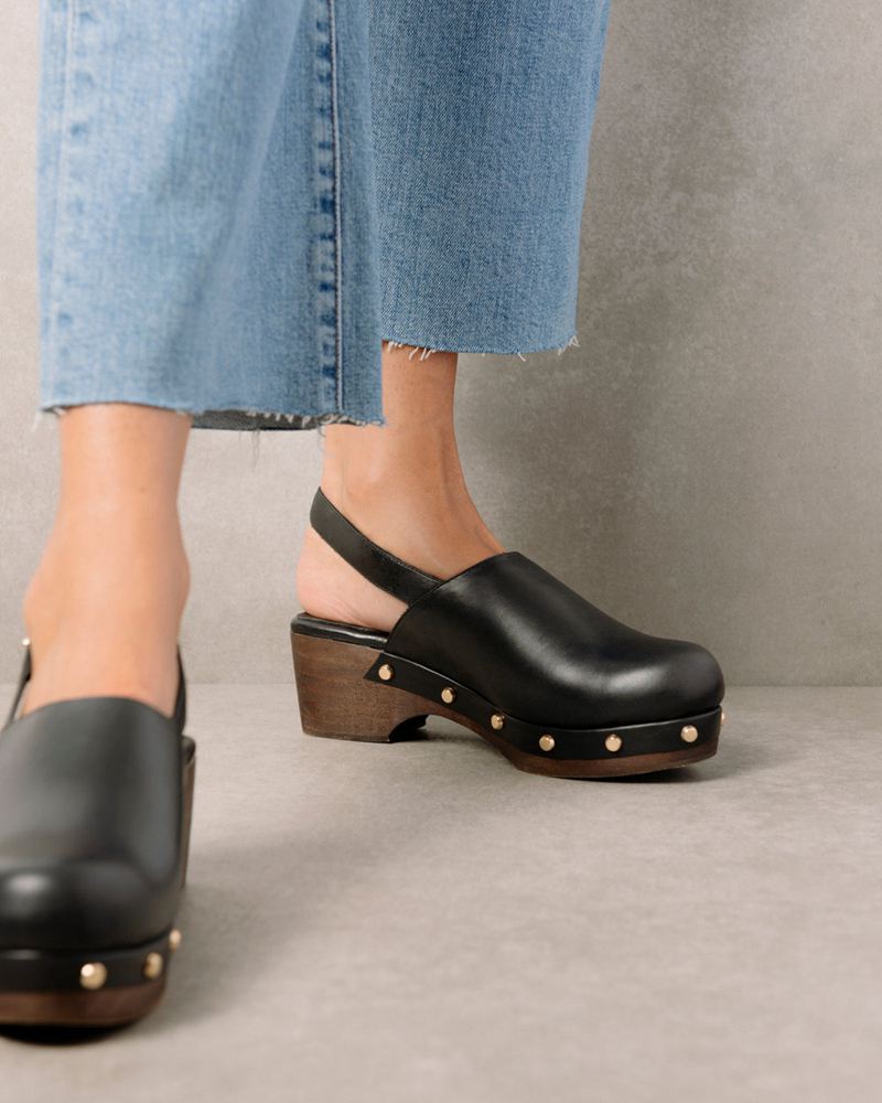 Black Alohas Vinyl Leather Women's Mules | SFGMZ5196