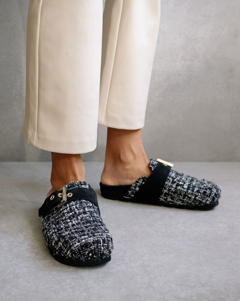 Black/White Alohas Cozy Women's Mules | ATNKO4620