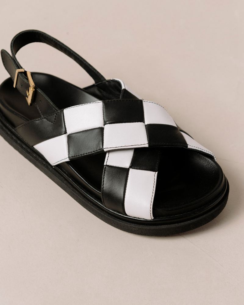 Black/White Alohas Marshmallow Scacchi Leather Women's Sandals | MXIAR6158