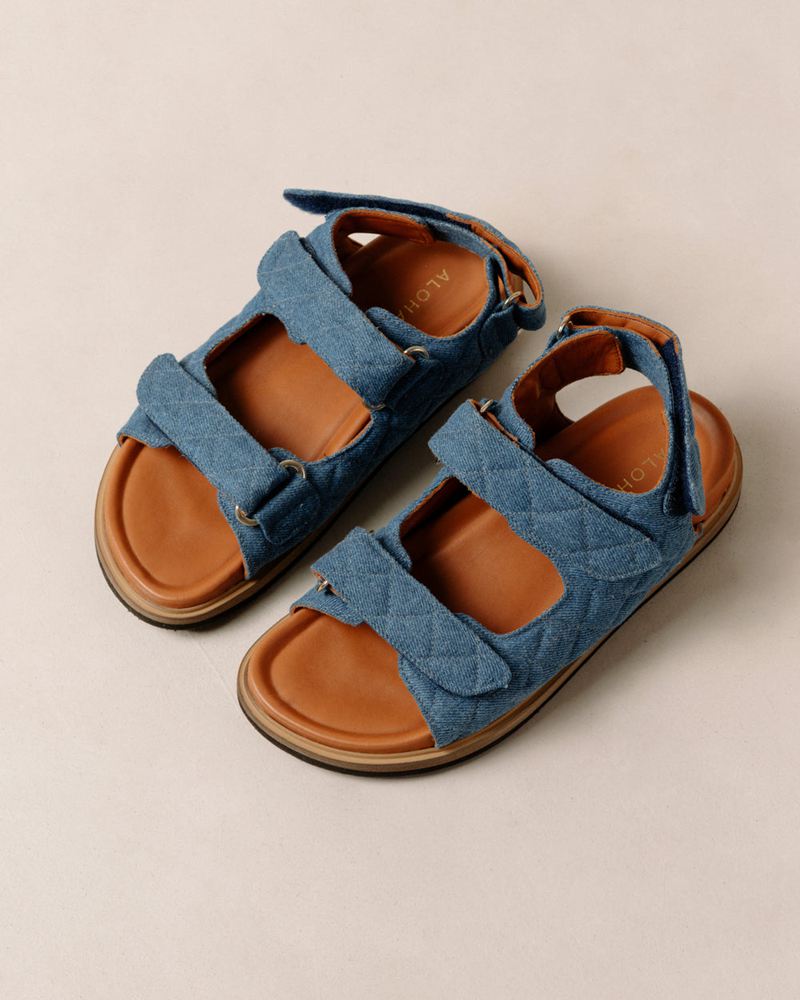 Blue Alohas Hook-Loop Women's Sandals | AWMCB2564