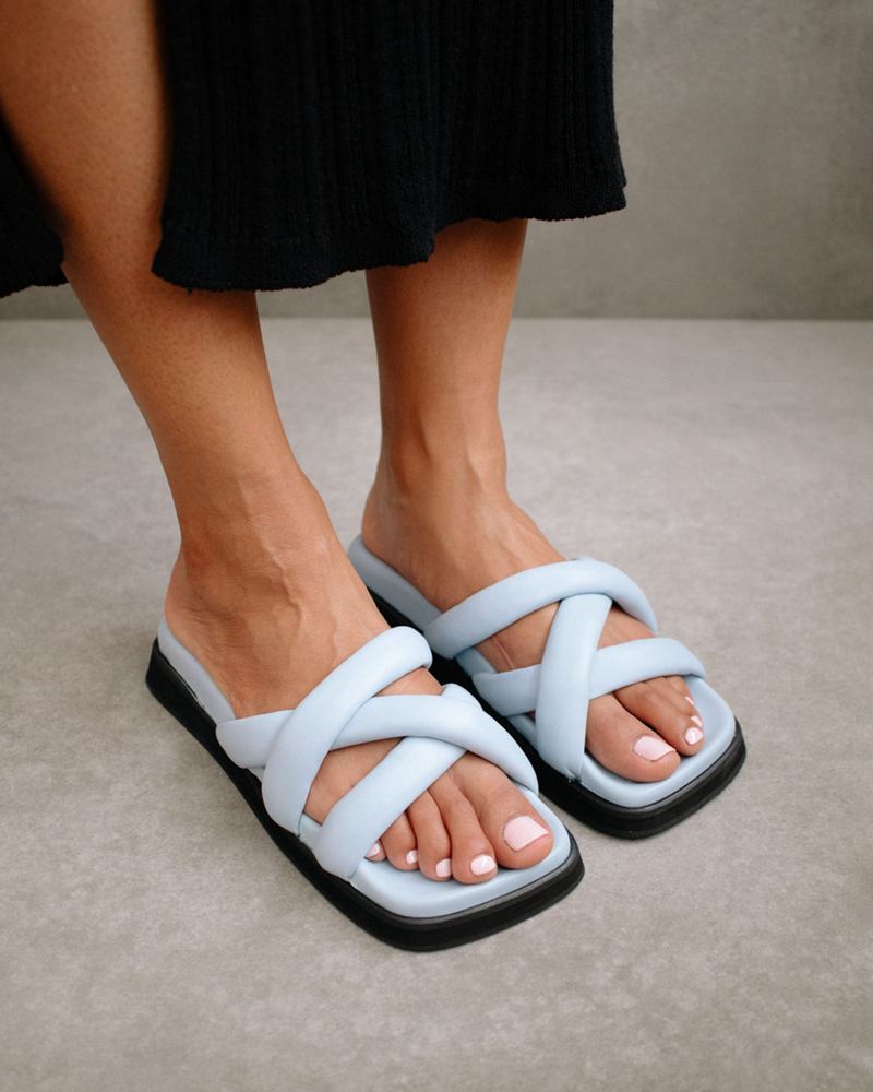 Blue Alohas Slip On Cross Women's Sandals | ZYRVQ8607