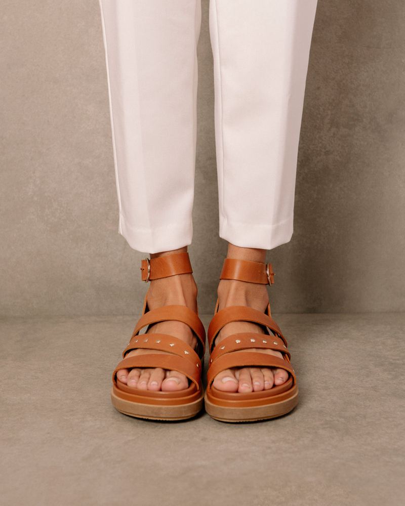 Brown Alohas Beat Women's Sandals | SOZBG1964