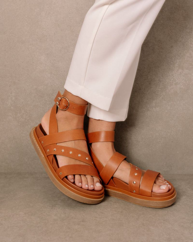 Brown Alohas Beat Women's Sandals | SOZBG1964