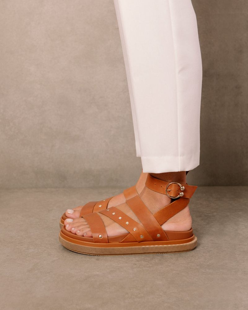 Brown Alohas Beat Women's Sandals | SOZBG1964