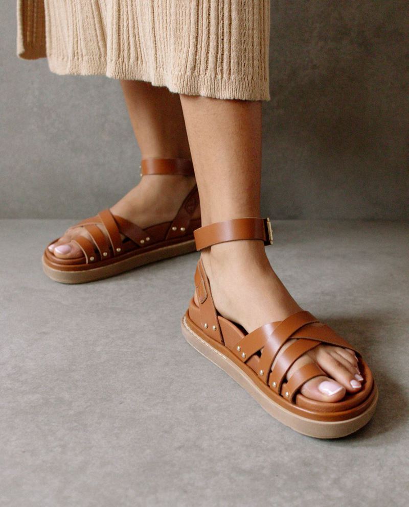 Brown Alohas Buckle Up Leather Women's Sandals | YXJVM0276