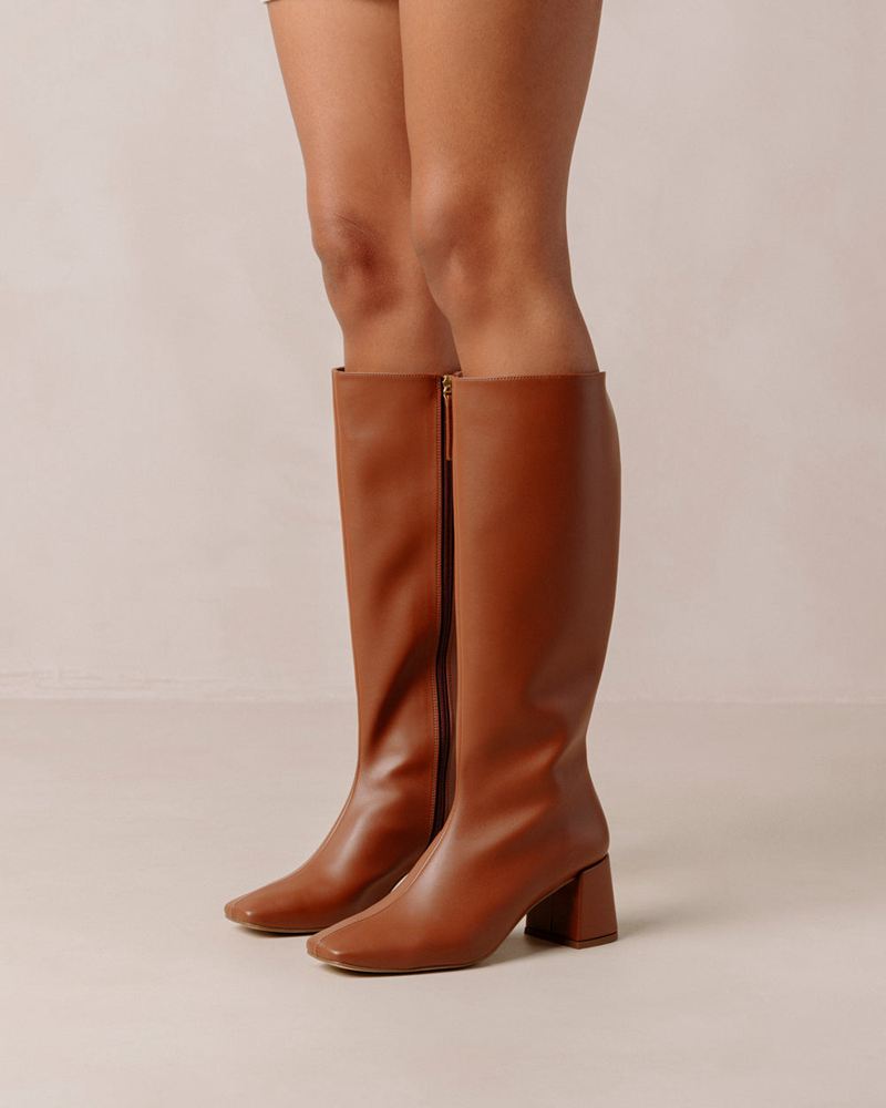 Brown Alohas Chalk Vegan Leather Women's Knee-High Boots | XGVSY3501