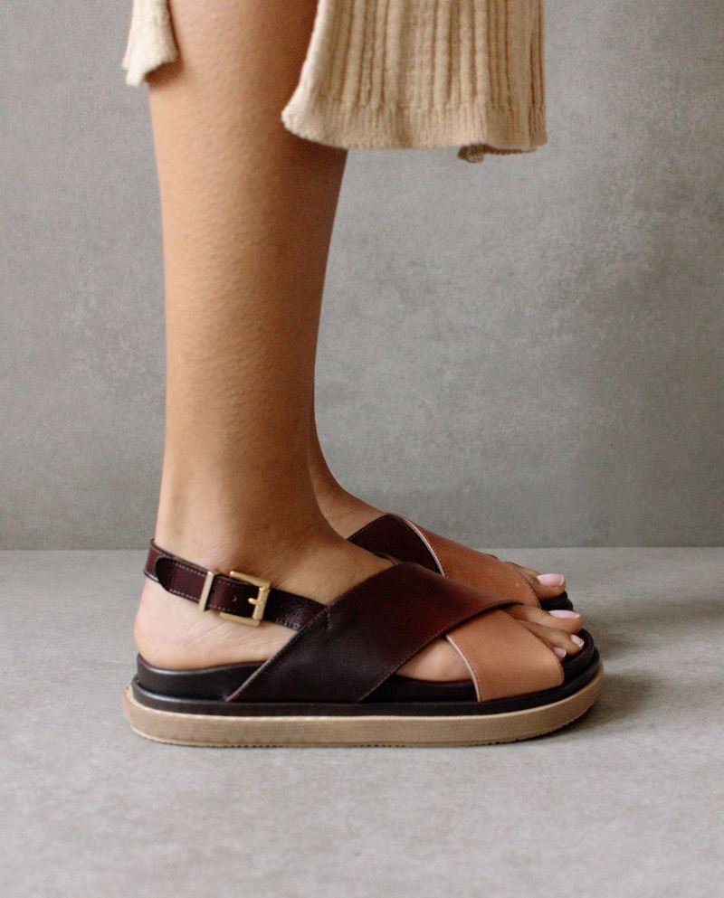 Brown Alohas Marshmallow Leather Women's Sandals | GNWYC2605