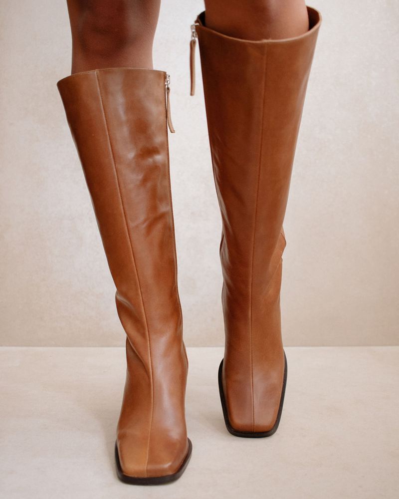 Brown Alohas North Leather Women's Knee-High Boots | XZNHT8504