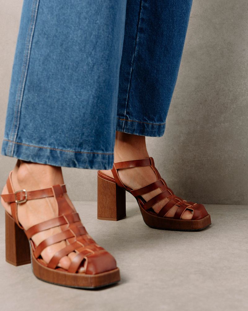 Brown Alohas Rollers Vegan Leather Women's Sandals | FXDNU7385