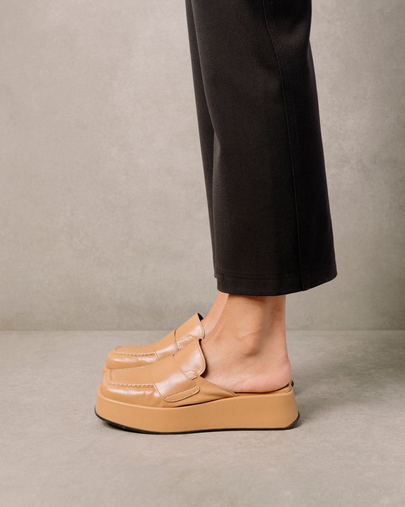 Brown Alohas Tempera Vegan Leather Women's Mules | KLMCJ2460