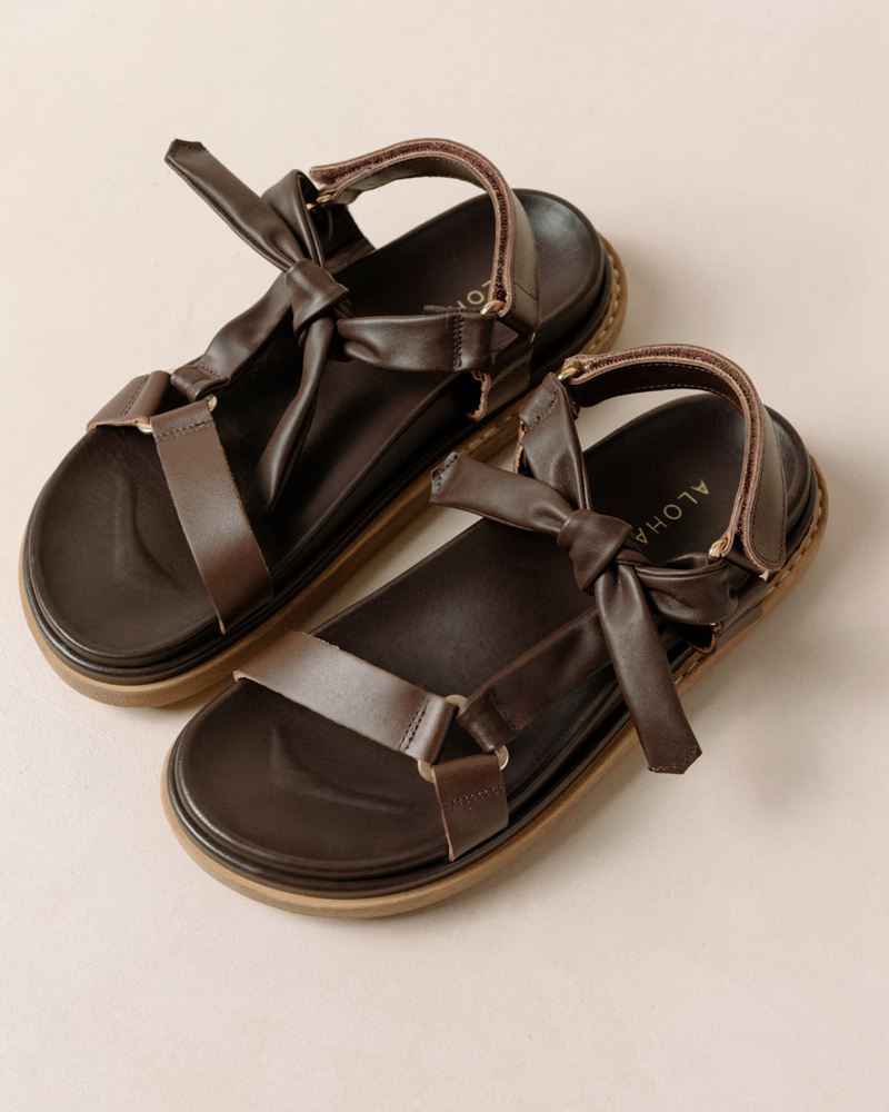 Brown Alohas Tied Together Leather Women's Sandals | VYJOM8539