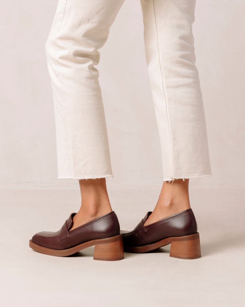 Burgundy Alohas Roxanne Leather Women's Loafers | FUVCH0879