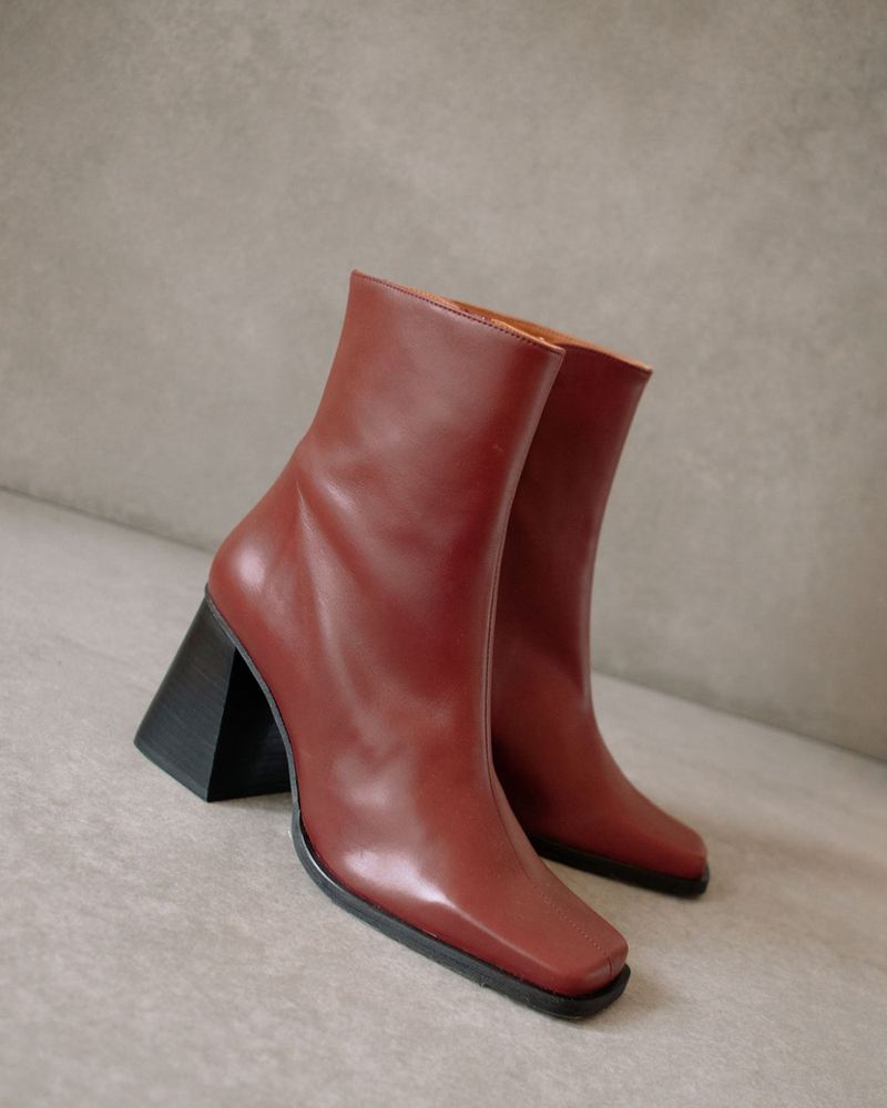 Burgundy Alohas South Leather Women's Ankle Boots | LVSQT2483