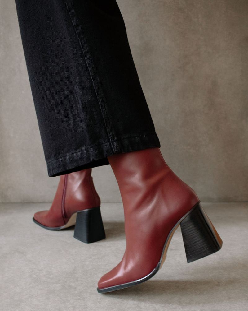 Burgundy Alohas South Leather Women's Ankle Boots | LVSQT2483