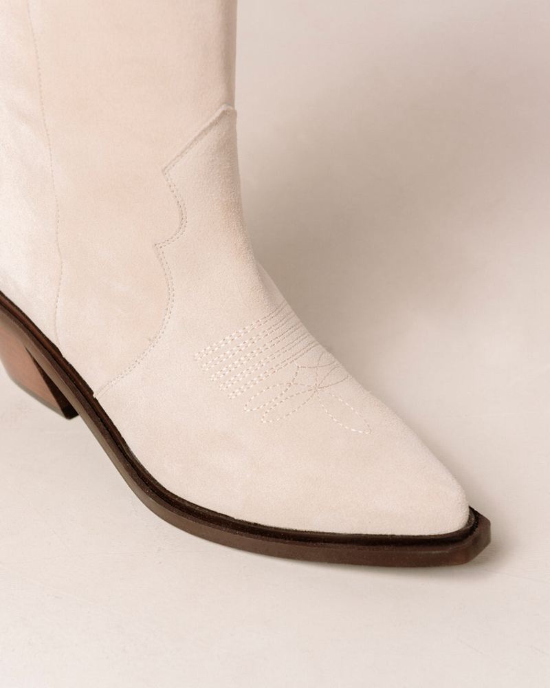 Cream Alohas Mount Leather Women's Cowboy Boots | CKTRM1076