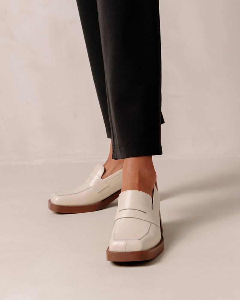 Cream Alohas Roxanne Leather Women's Loafers | BDEUY2704