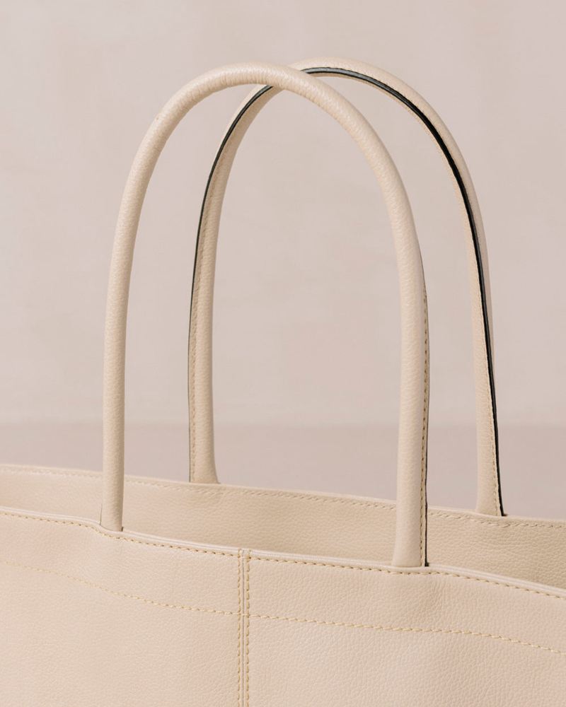 Cream Alohas The F Leather Women's Bags | KSDPM7814