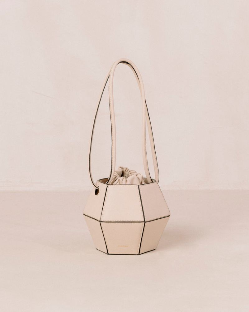 Cream Alohas The V Leather Women's Bags | VOJXG6218